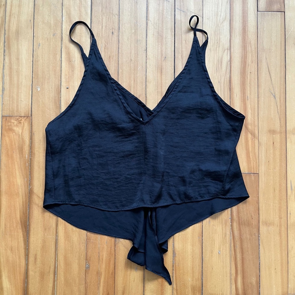 Intimately Free People Black Silky Tie Front Cropped V-Neck Cami Tank Top Small - Picture 6 of 7